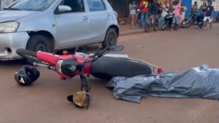 Motociclista morre após porta de carro atingir moto e provocar colisão com picape em Araguaína