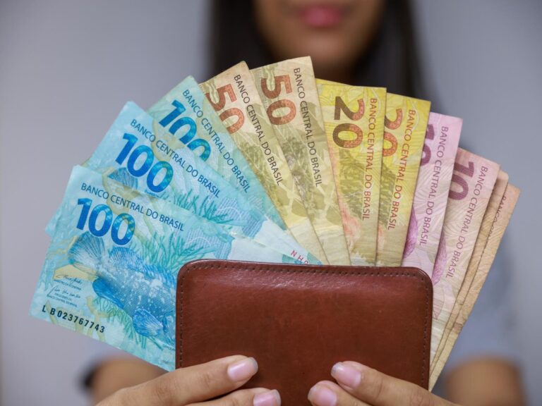 Prefeitura de Palmas paga servidores com ajuste para professores e indenizações de PDV e PAI nesta quinta, 30