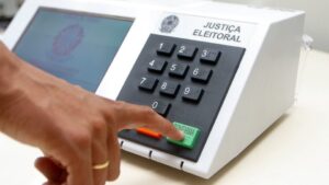 Prazo para tirar ou regularizar título de eleitor no TO termina em 30 dias; veja como fazer