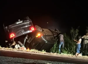 Criança de 7 anos morre em acidente com quatro veículos na BR-010 entre Palmas e Porto Nacional