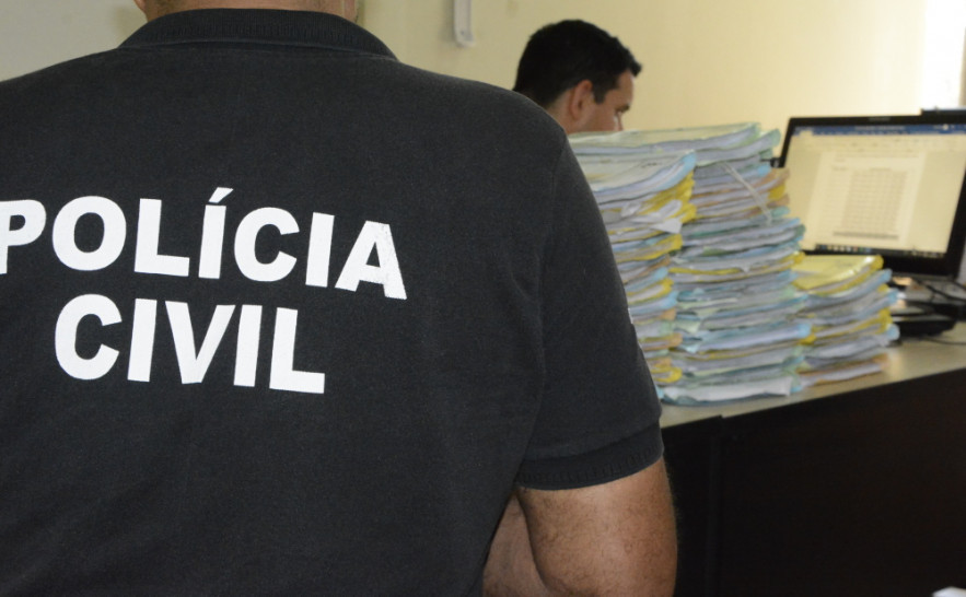 Empresas de fachada e familiares de parlamentar são ligados a esquema de desvio de R$ 400 mil da temporada de praia no TO