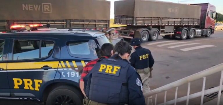 Mulher procurada por organização criminosa é presa em caminhão durante fiscalização de rotina no norte do TO