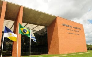 Aleto derruba veto do governo e confirma reajuste de até 50% nas indenizações de servidores estaduais