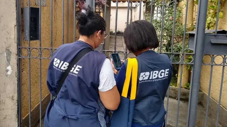 Com inscrições abertas, processo seletivo do IBGE oferece 1.414 vagas e salários de até R$ 5,2 mil