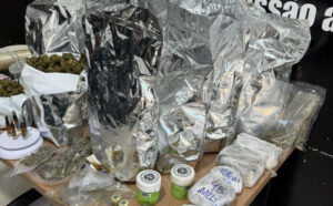 Centro de distribuição que abastecia clientes de alta renda com drogas por delivery em Palmas é fechado pela PC-TO
