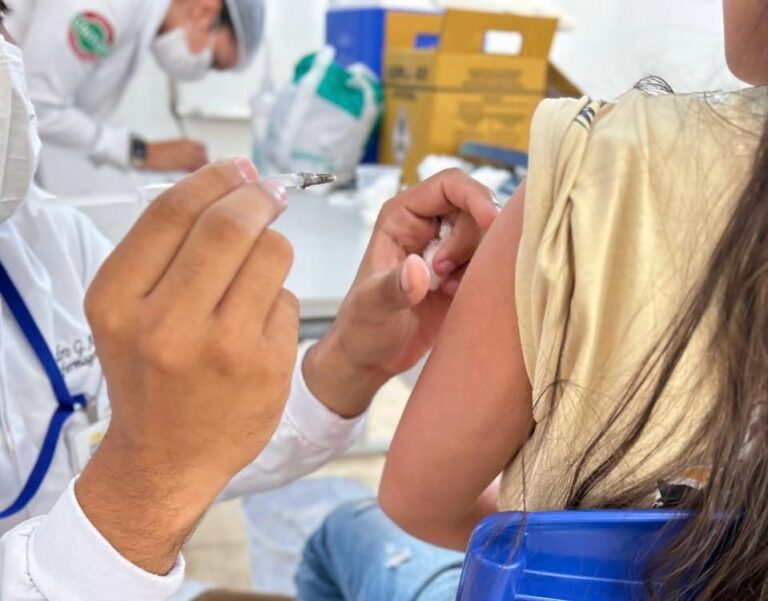 Jovens de 15 a 19 anos têm até 30 de junho para se vacinar contra HPV em Palmas
