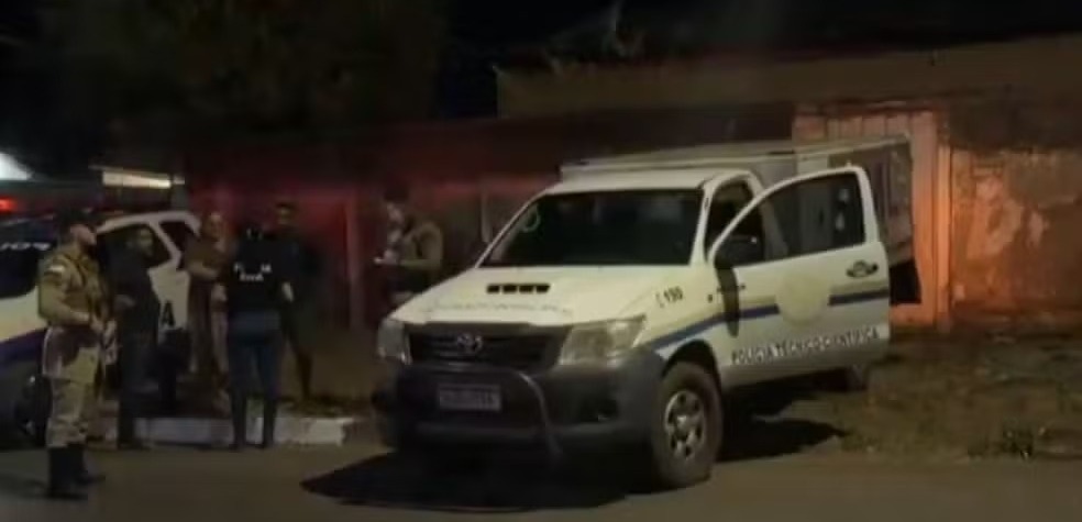 Corpo de idoso é encontrado em estado de decomposição dentro de casa em Colinas; vizinhos acionaram a polícia