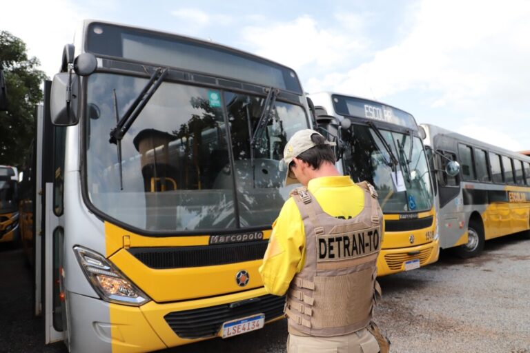 Detran vistoria transporte escolar do TO para verificar condições de segurança dos veículos nos 139 municípios