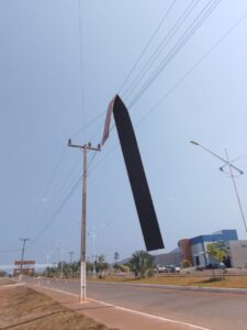 Ventos fortes já provocaram 89 ocorrências na rede elétrica do TO em 2026; objetos soltos estão entre os riscos