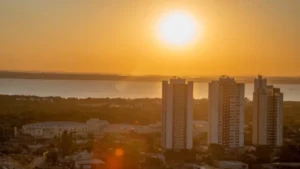 Palmas pode registrar 37°C nos próximos dias; baixa umidade coloca capital em alerta
