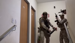 Grupo suspeito de furtar armas de empresa em Palmas e vendê-las para facções é alvo de operação no TO e MA