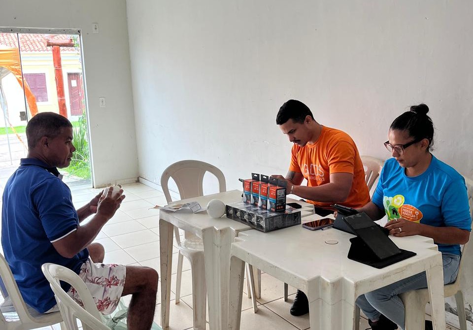 Moradores poderão trocar lâmpadas antigas por modelos de LED gratuitamente no TO; confira locais e datas