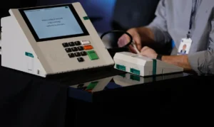 Eleições 2026: veja o que analisar no candidato antes de escolher seu voto; entenda 6 critérios para avaliar propostas e trajetória